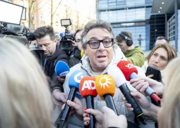 Singer Marco Borsato not guilty of sexually abusing girl, 15