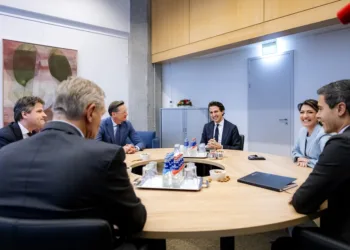 Five party leaders to continue coalition talks over the weekend