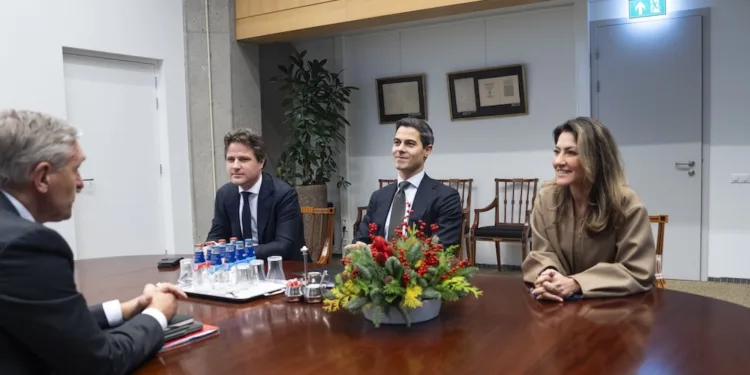 A minority coalition of D66, VVD and CDA looms for the Dutch
