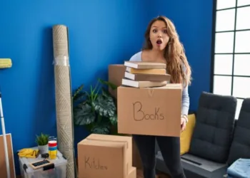 “Moving to the Netherlands is not just about packing boxes”