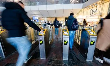 nog steeds ov-chipkaarten tegen woekerprijzen in omloop