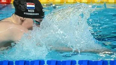 Estafettezwemsters sluiten EK kortebaan af met tweede goud