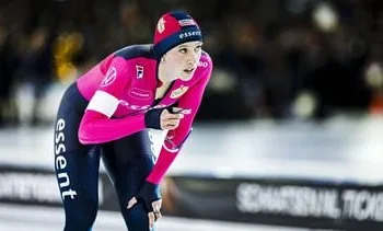 Kok wint 1000 meter op OKT voor Schulting en Verkerk, val Leerdam