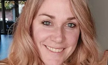 Ontwikkelingspsycholoog onderzoekt populariteit en pestgedrag