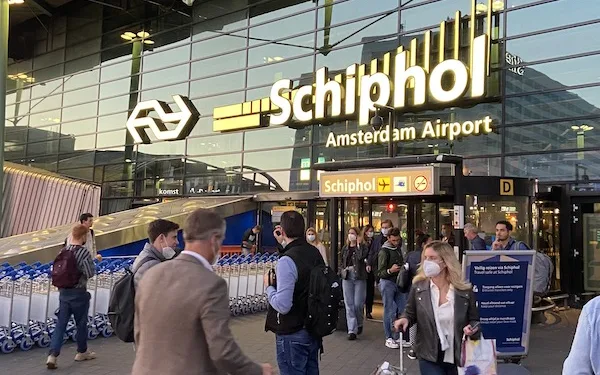 Schiphol airport hit by power failure, impact on flights unclear