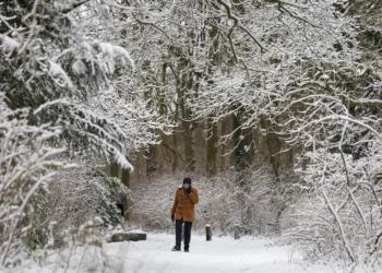 Road closures in north, more snow and a very cold weekend ahead