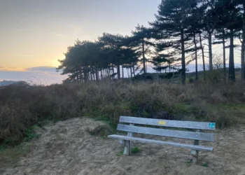 Sunny weather to start the week, with frosty nights ahead