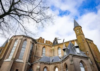 Vondelkerk fire framed as “jihadist” attack in minutes: report