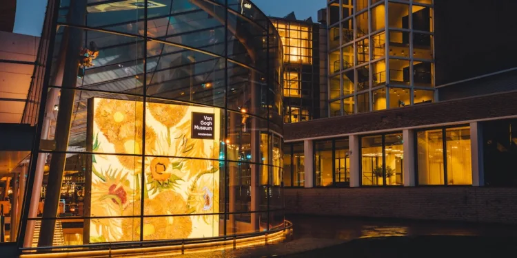 More people have a Museumkaart, and digital cards are popular