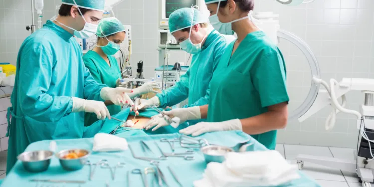 Hospital experiments with controversial placebo operation