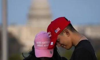 meer dan helft Nederland steunt delen MAGA-ideologie