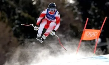 Zwitserse skiër Von Allmen wint goud op de afdaling