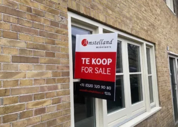 Were Amsterdam ground rents explained to non-native Dutch?