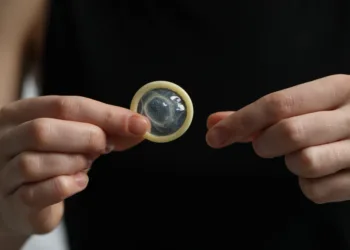 More men than women have unprotected sex, survey shows