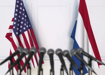 Accidental Americans win lower fees campaign to end citizenship