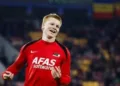 AZ-middenvelder Smit (20) debuteert in selectie Nederlands elftal