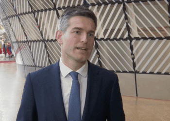 Dutch urge caution on Strait of Hormuz, don’t rule out a role