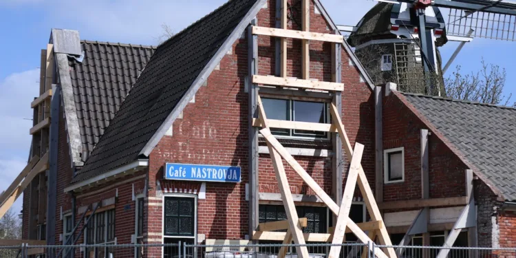 Dutch state, NAM in court in Groningen gas compensation dispute