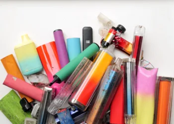 Government takes steps to tackle “insufficient” illegal vape law