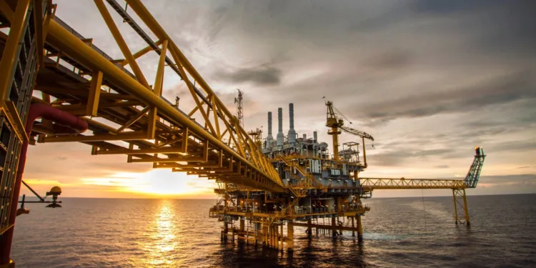 Energy firms fight €2.7 billion of 2022 Dutch windfall tax