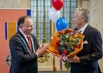 Drag queen, MH17 campaigner awarded king’s birthday honours