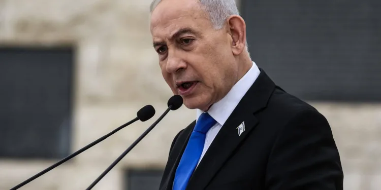 Netanyahu beveelt zware aanvallen op Hezbollah
