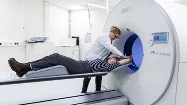 Door AI worden MRI-scans een stuk comfortabeler voor patiënten