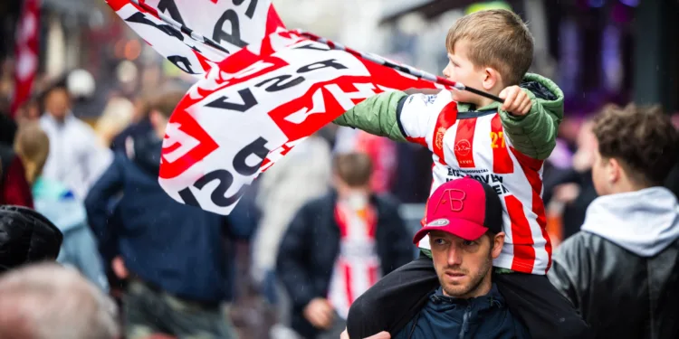 PSV seal Eredivisie title after Feyenoord draw in Volendam
