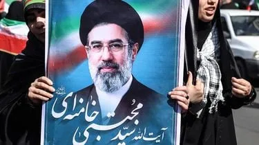 Leider Iran zegt dat Iran nederlagen aan vijand kan toedienen