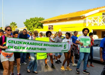 Dutch state failing Caribbean islanders, NCDR report finds