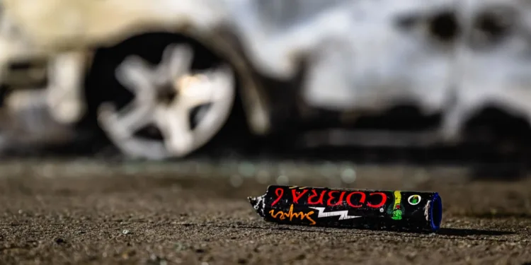 EU plans crackdown on heavy fireworks after NL appeal