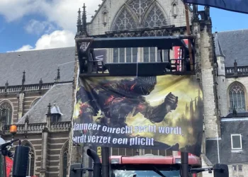 FDF reported to police after threatening “war” over farm buyout