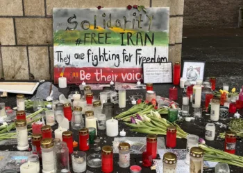 Iranian students, cut off from funds, ask Dutch for help