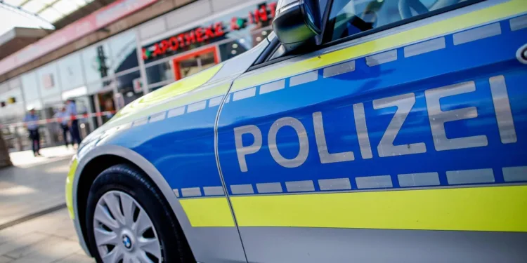 Doden doordat auto inreed op menigte Leipzig, verdachte opgepakt