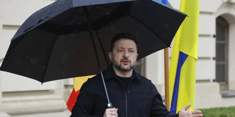 Zelensky kondigt staakt-het-vuren aan per 6 mei