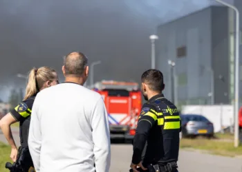 Massive fire at datacentre in Almere, NL-Alert circulated