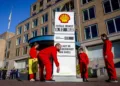 Shell books record profits amid Middle East conflict