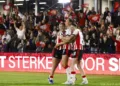 Voetbalsters PSV voor het eerst landskampioen na thuiszege op ADO