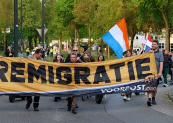 Days of anti-asylum riots in Apeldoorn, explosion in Den Bosch