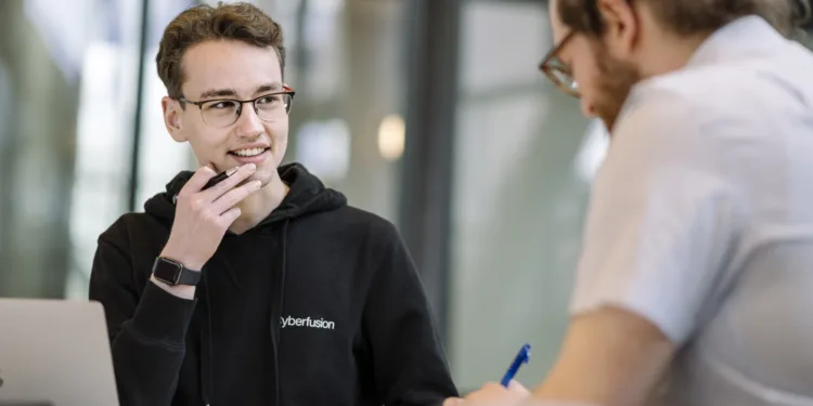 William David, jong en ondernemend als hosting provider sinds zijn 14e: ‘Mijn werknemers mogen meer verdienen dan ik’