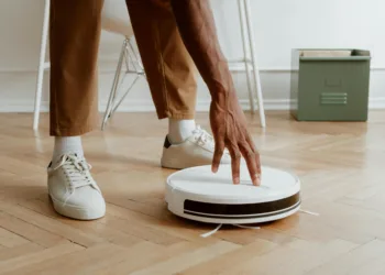 Robotstofzuigers vliegen over de toonbank: Nederlanders betalen liever meer voor gemak