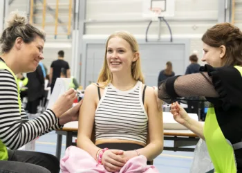 Zelfde prik, andere prijs: vaccinaties zijn bij de ene GGD 136 euro duurder dan bij de andere