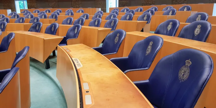 Council of State: planned rules for political parties go too far