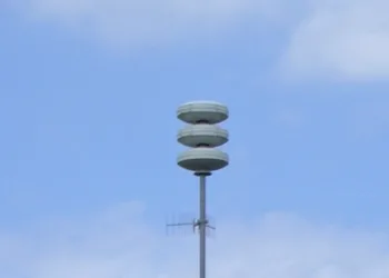 Justice minister says replacement for air-raid sirens is needed