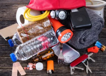 Amsterdam issues 2000 emergency supply kits to poor households