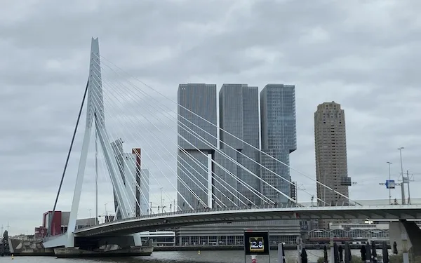 Rotterdam’s Erasmusbrug closes for five weeks for repairs