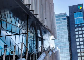 Major Dutch banks reverse crypto policies and back EU stablecoin