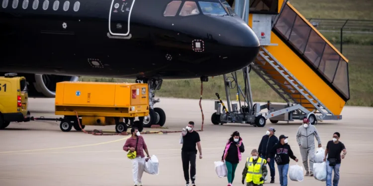Hondius evacuees land in Eindhoven as new infection emerges