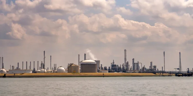 Dow to cut 600 jobs in the Netherlands, citing high energy costs