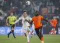 Dutch head to World Cup having lost warm-up 0-1 to Algeria